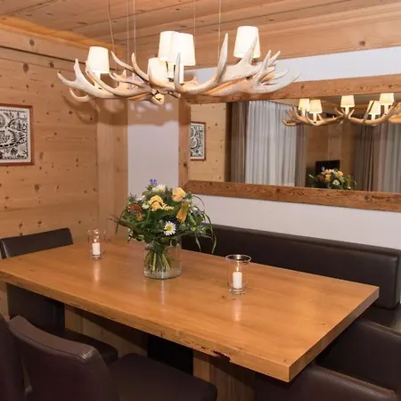 Les Silenes Appartement-fewo- Dusche Oder Bad- Wc 6-bettwohnung By Interhome