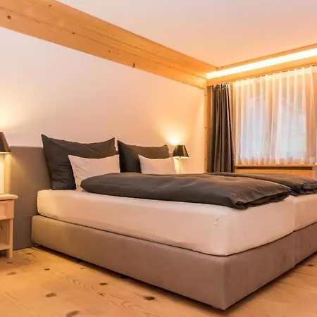 Les Silenes Appartement-fewo- Dusche Oder Bad- Wc 6-bettwohnung By Interhome